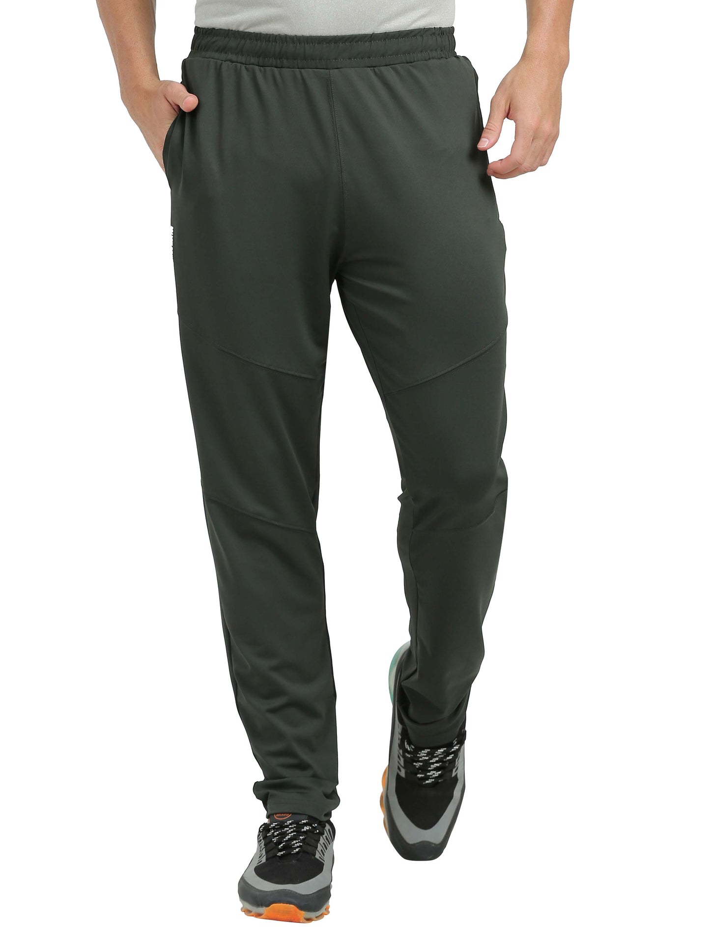 Aero move Trackpant (Green)