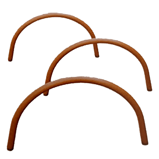 ROUND PASSING ARC WITH CONICAL SPIKE